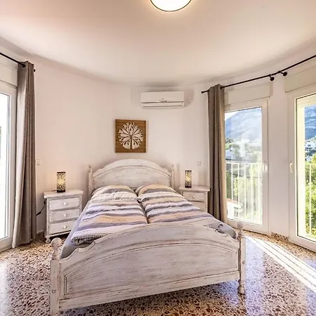 Holiday home Deluxe Vistamar Denia